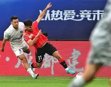 包含社区盾今晨再迎强敌；成都蓉城强势反弹；主帅态度：质疑声仍在；控场能力受关注的词条